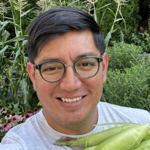 Mauricio Rosales